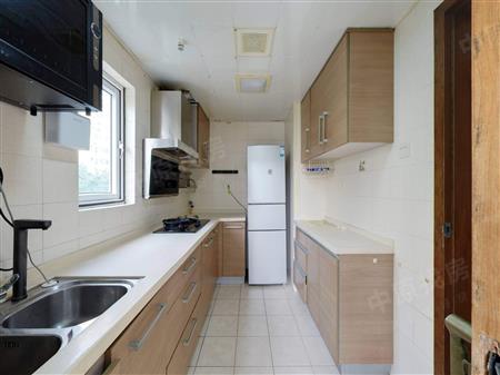 鹏兴花园（六期）-厨房