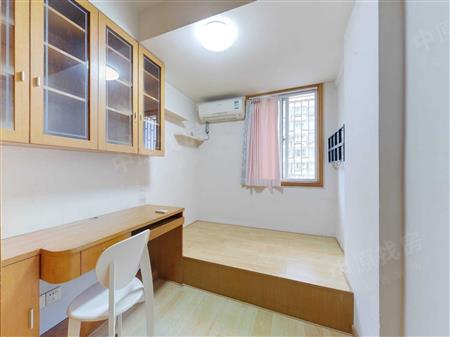 长城大厦(一花园)-次卧