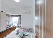 都市翠海华苑-主卧