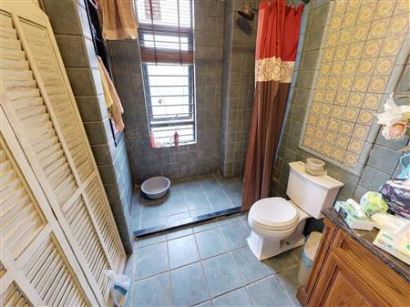 圣莫丽斯花园（三期）-卫生间