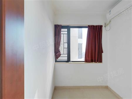 佳兆业山海苑-次卧