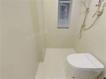 彩天名苑-卫生间