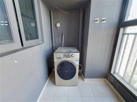 万科红（三期万科红立方大厦）-阳台