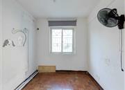 比华利山庄-次卧