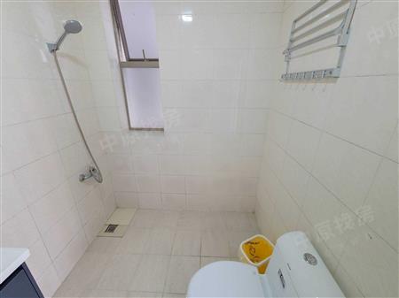 金泓凯旋城-卫生间