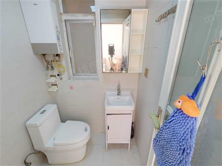 黄金大厦-卫生间