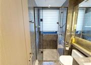 半岛城邦花园四期-卫生间