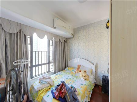 万科翡逸郡（二期）-次卧