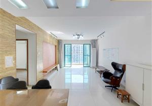 五房两厅三卫东南向看小区花园读红岭小桂园中