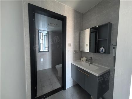 观山盛苑-卫生间