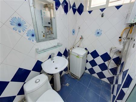 华兴花园-卫生间