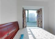 龙威花园（我爱我家）-主卧