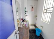 银通住宅综合楼-卫生间