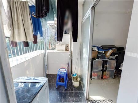 银通住宅综合楼-阳台