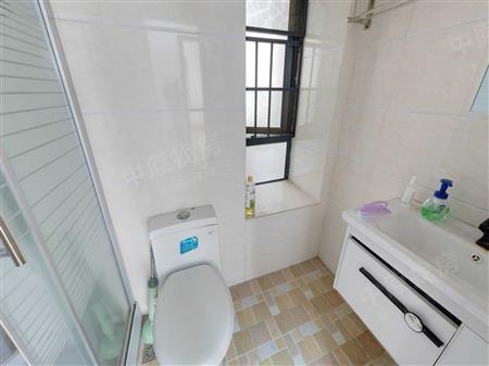 鼎太风华（三期）-卫生间