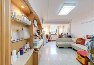 前海花园 户型方正 电梯朝南两房 近地铁商圈