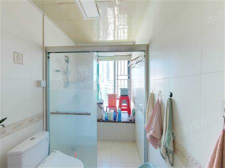 鸿翔花园-卫生间