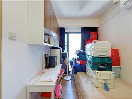 湾厦栖游记-次卧