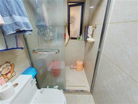 四海公寓-卫生间