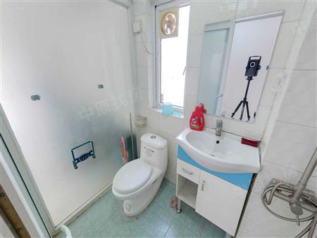 白金时代公寓-卫生间