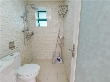 皇御苑B区-卫生间