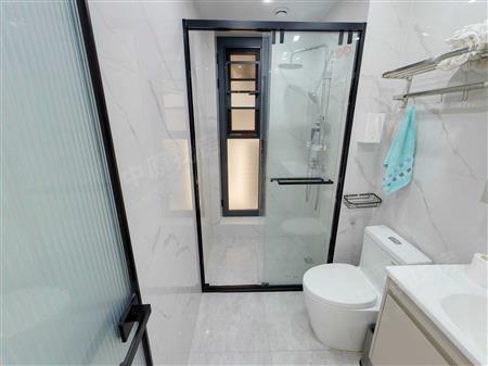 玺玥华府-卫生间