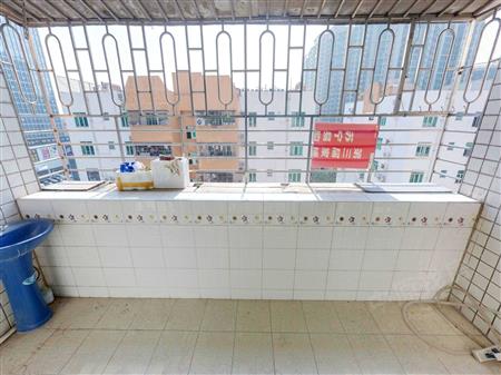 泰华商业城-阳台