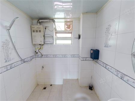 泰华商业城-卫生间