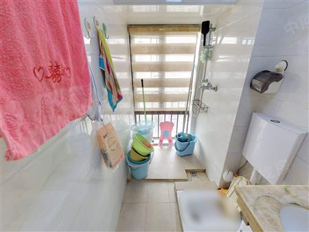 领航里程花园-卫生间