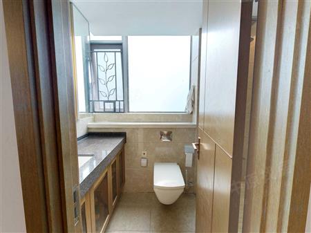 壹海城（一期）-卫生间