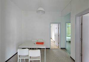 小区位于罗湖田贝二路，1989年竣工，共有16栋多层组成。开