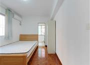 龙珠花园（A区）-主卧