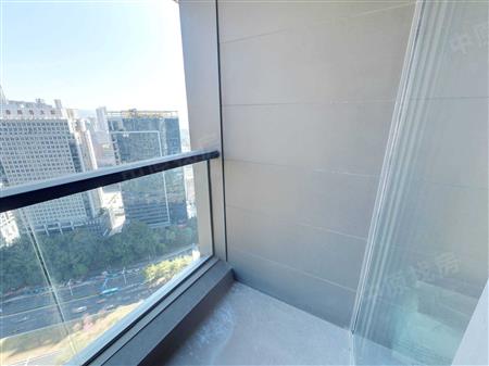 东海国际公寓-阳台