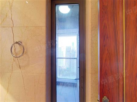 东海国际公寓-阳台