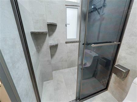 大中华国际金融中心-卫生间