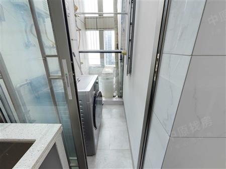 大中华国际金融中心-阳台