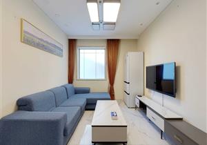 福田CBD，岗厦北地铁口大中华，三房诚售，红本满5，有钥匙。