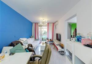 布吉信义五期81平三房可百变四房业主自己住家看房方便诚心出售