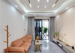 次新小区，业主诚心出售，性价比高