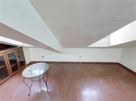 桃源居五区-次卧