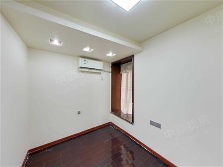 桃源居五区-次卧