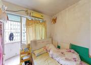 龙珠花园（C区）-主卧