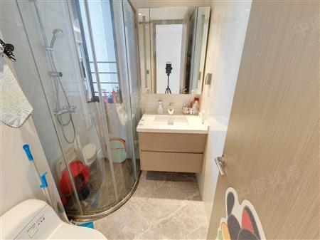 招商臻府-卫生间