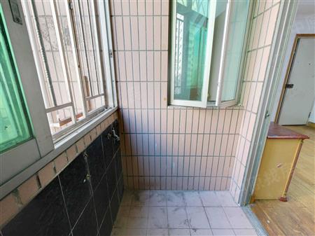 龙珠花园（A区）-阳台