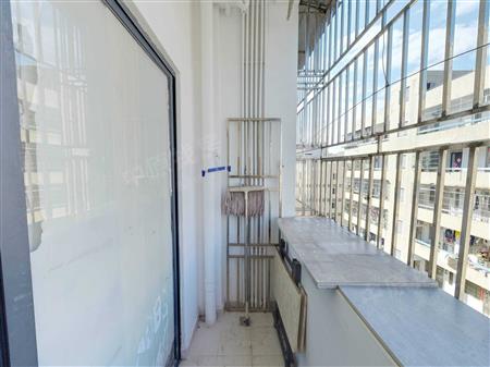 恒丰工业城-阳台