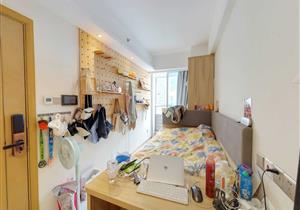 次新房，楼下地铁口，住家方便，业主诚心卖，价格可以谈