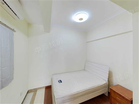 星航华府（三期）-次卧