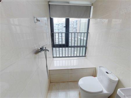 中洲华府（二期）-卫生间