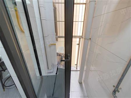 润科华府（一期）-阳台