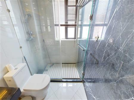 领航里程花园-卫生间